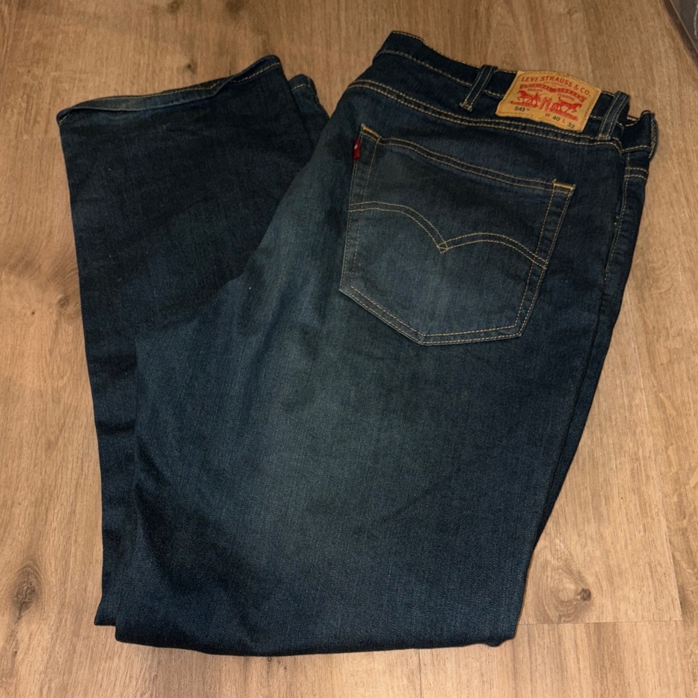 Levi's 541 Jeans 40x32 Excellent Condition